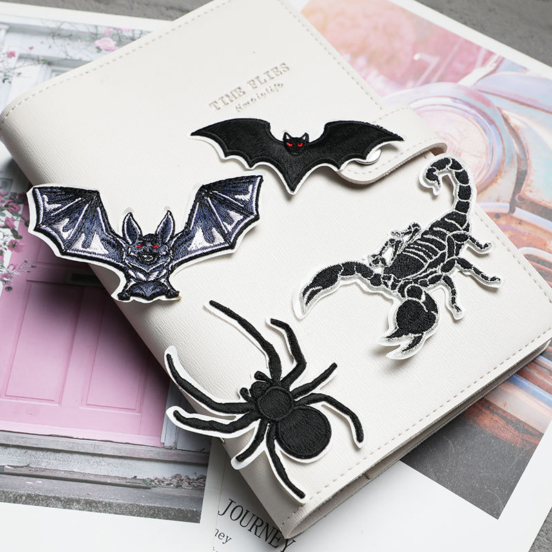 Patch Tempel Hewan Hitam Laba- - Velcro Sew On ulasan dan harga